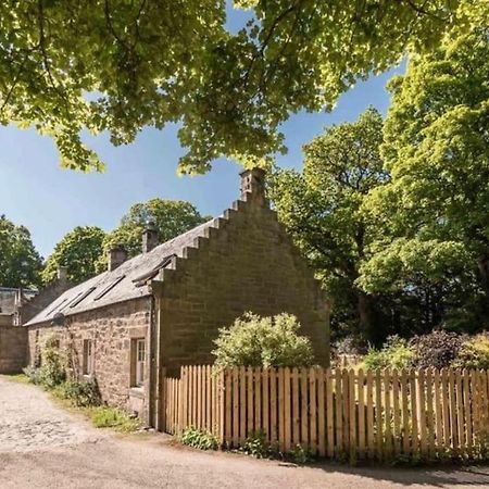 Charming 3/4 Bedroom Semi-Detached Cottage. Carberry Eksteriør billede