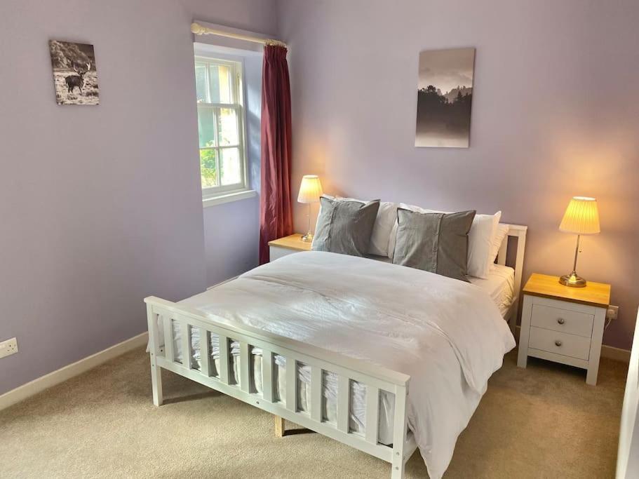 Charming 3/4 Bedroom Semi-Detached Cottage. Carberry Eksteriør billede